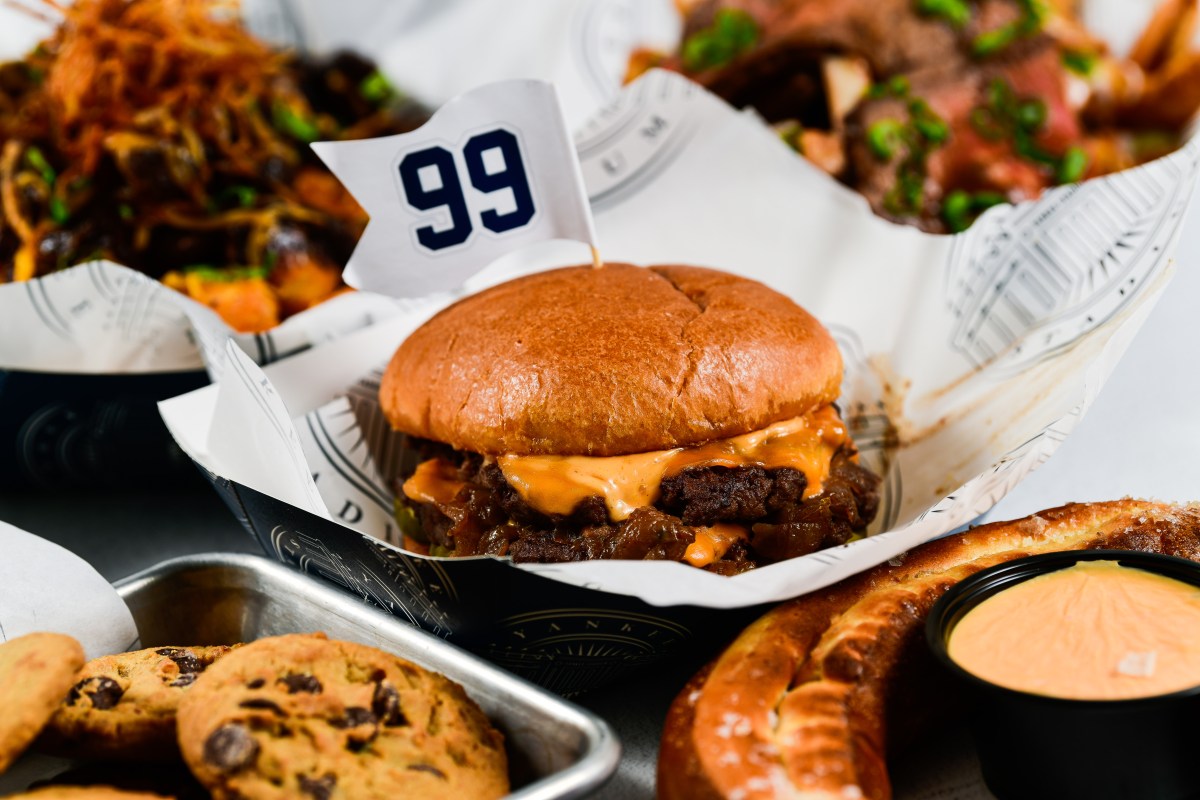 Yankees Yankee Stadium what's new food