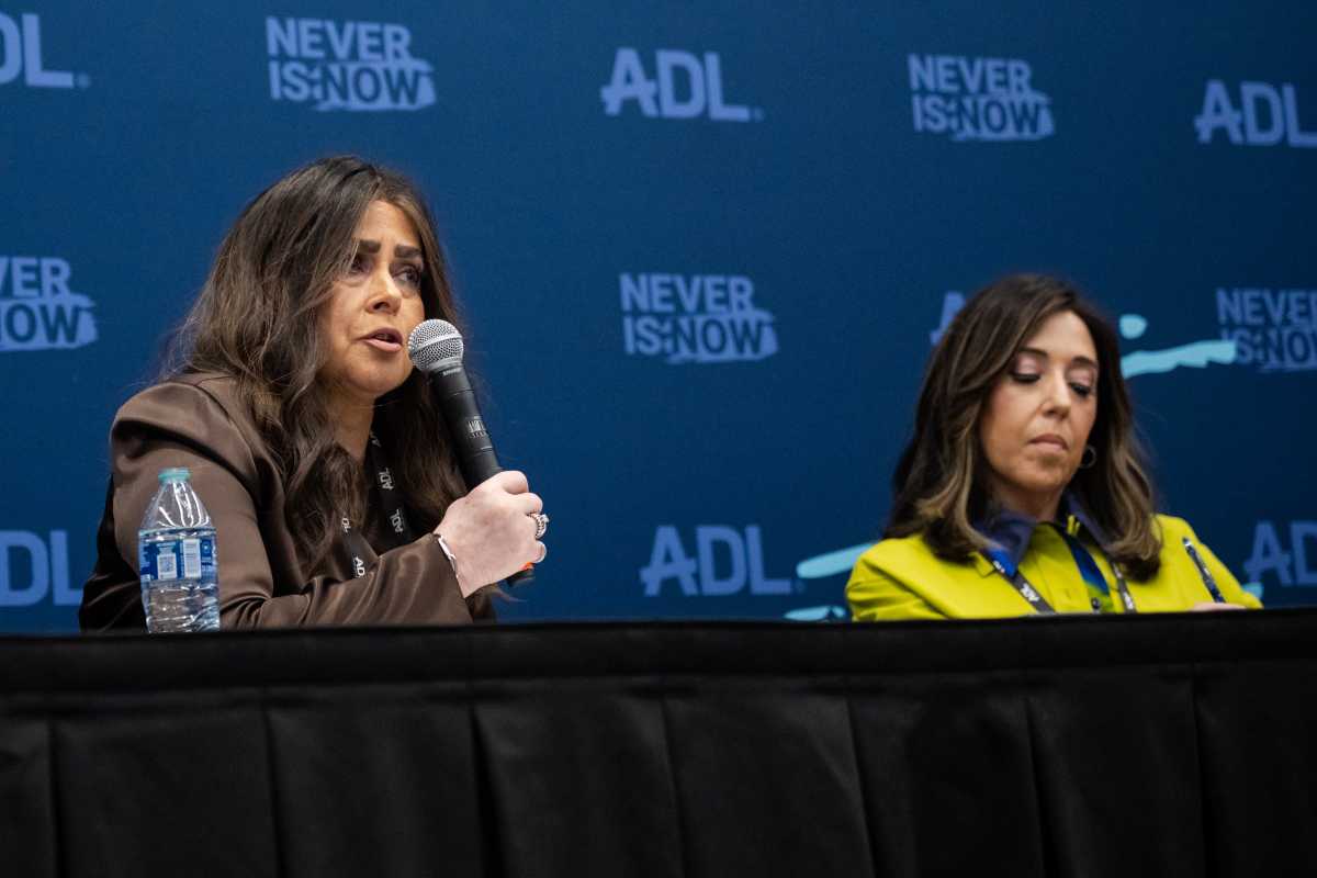 Devorah Halberstam and Rivkie Feiner speak at the ADL summit "Never is Now" about antisemitism in the Orthodox Jewish community. Photo by Gabriele Holtermann