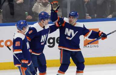 Islanders Blues Jean-Gabriel Pageau