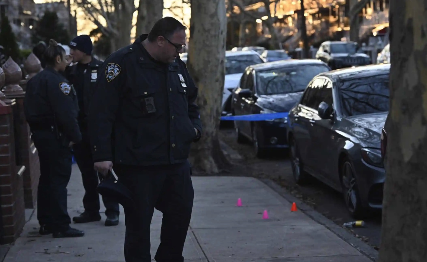 Brooklyn Man Shot Dead Apartment Building amNewYork