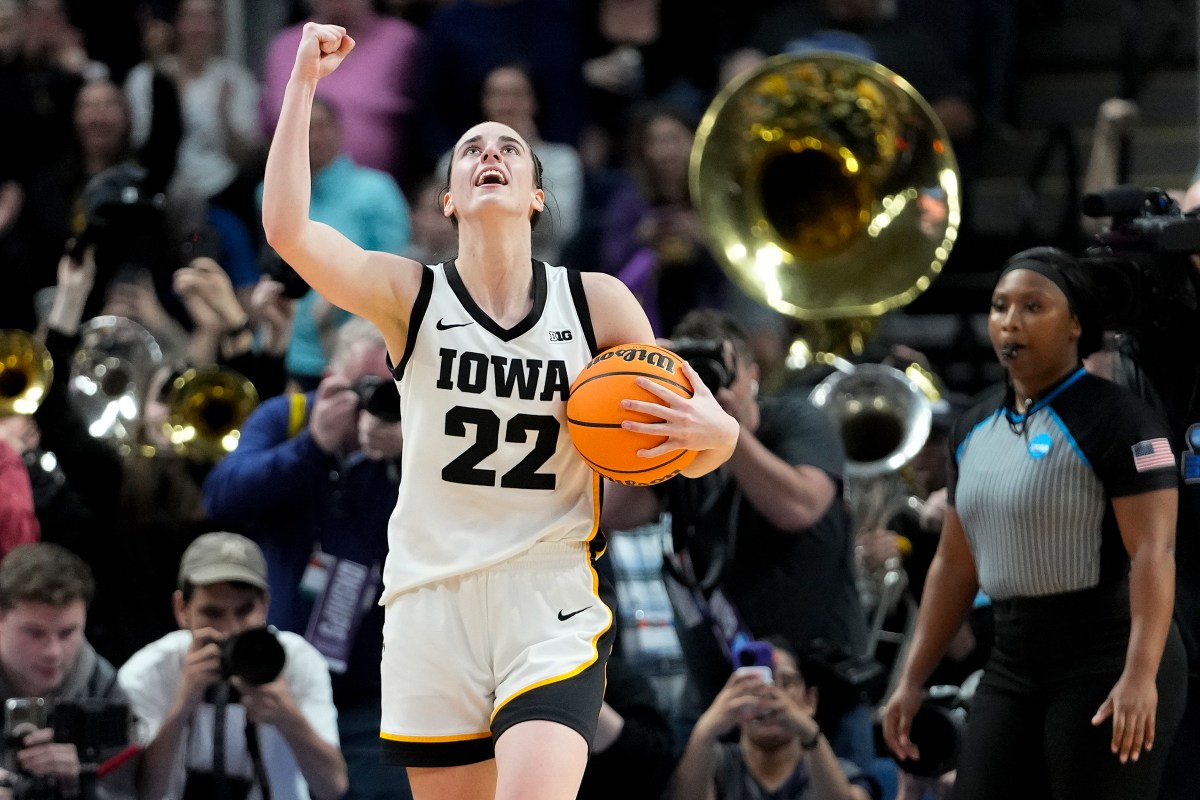 Caitlin Clark Iowa NCAA Tournament