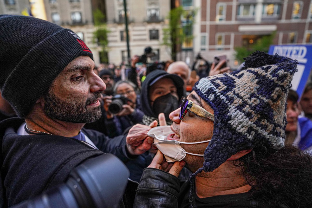 Pro-Israel demonstrators and pro-Palestine protesters clashed