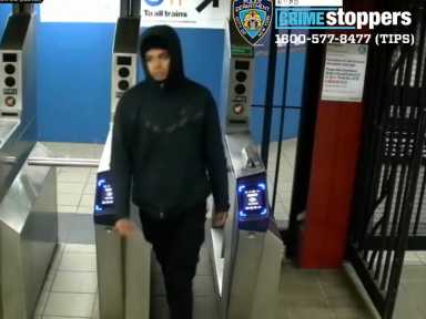 man dressed in mostly black, wanted for assault on Midtown Manhattan train