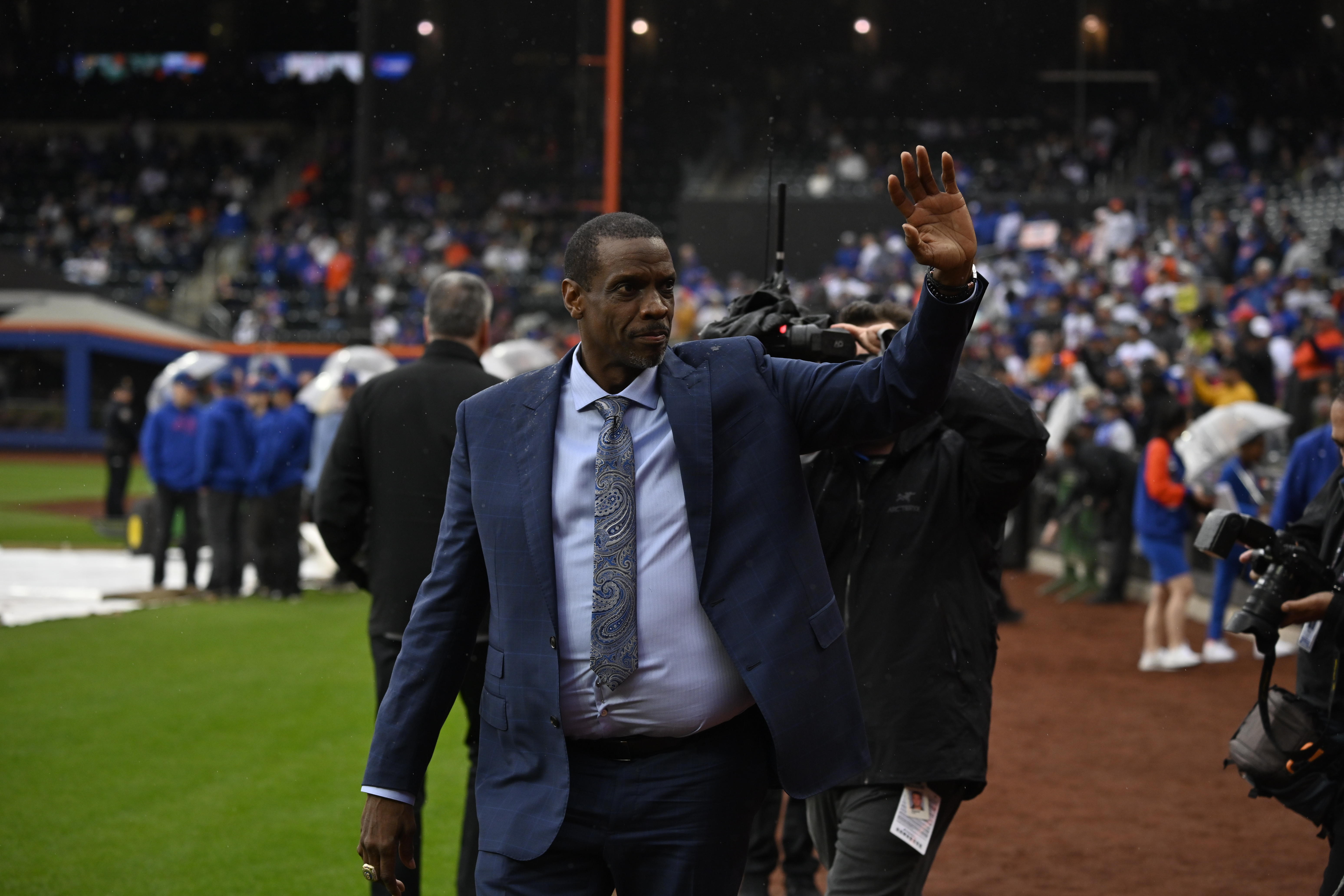 Dwight Gooden's jersey retirement made all the more special with Darryl Strawberry in attendance 3 Dwight Gooden Mets jersey retirement