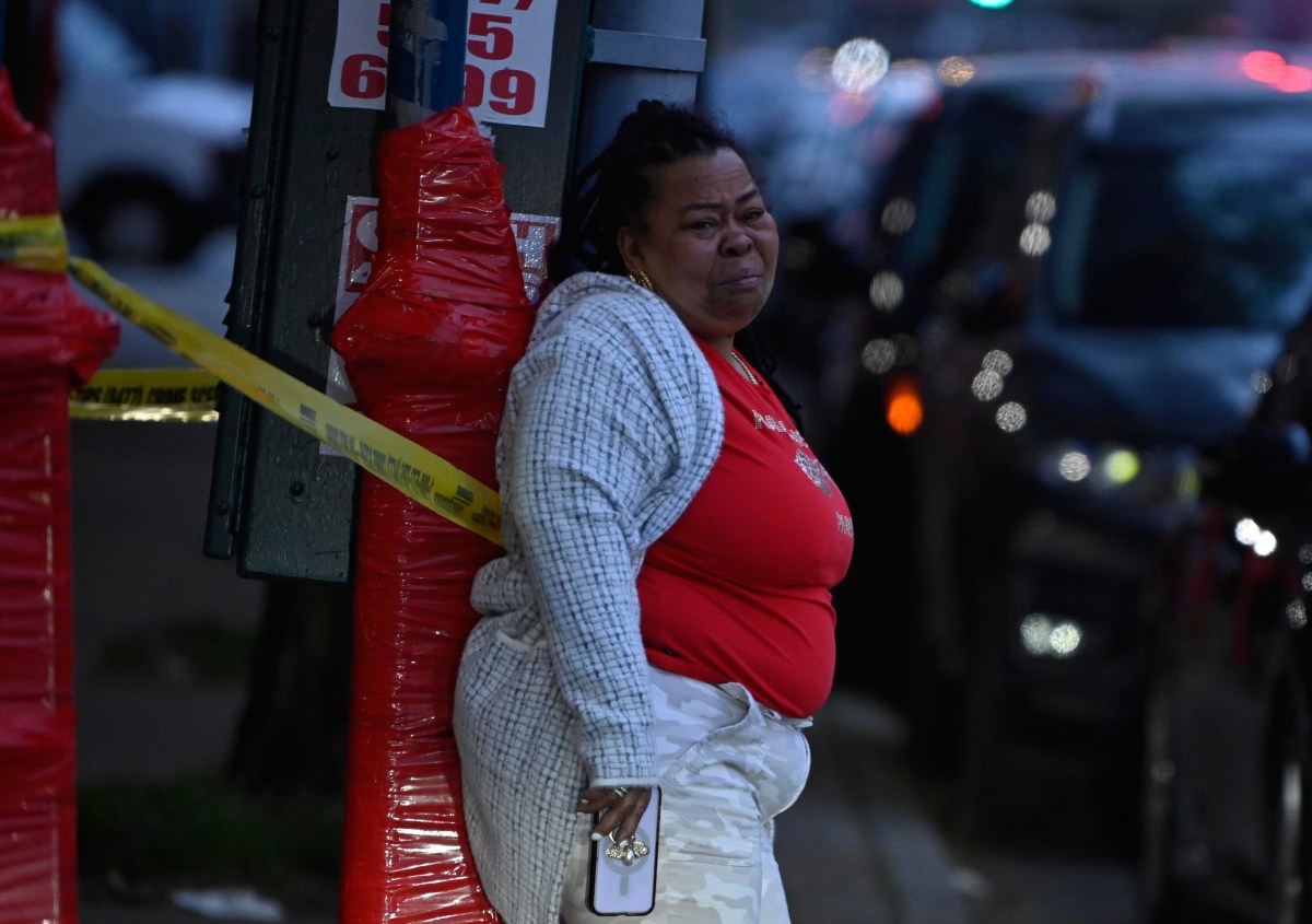 Grieving woman at scene where Brooklyn man was shot dead