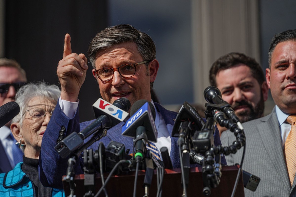 Columbia University protests: House Speaker Mike Johnson visits campus, calls for Shafik's resignation amidst Pro-Palestine protest encampment 2