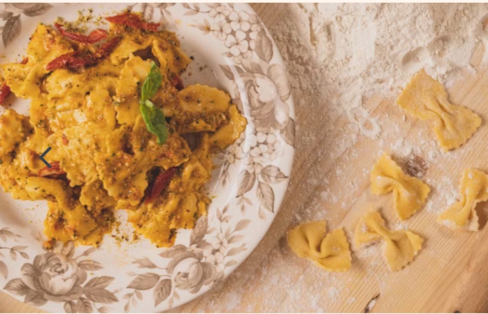 Piatto di pasta per la festa della mamma