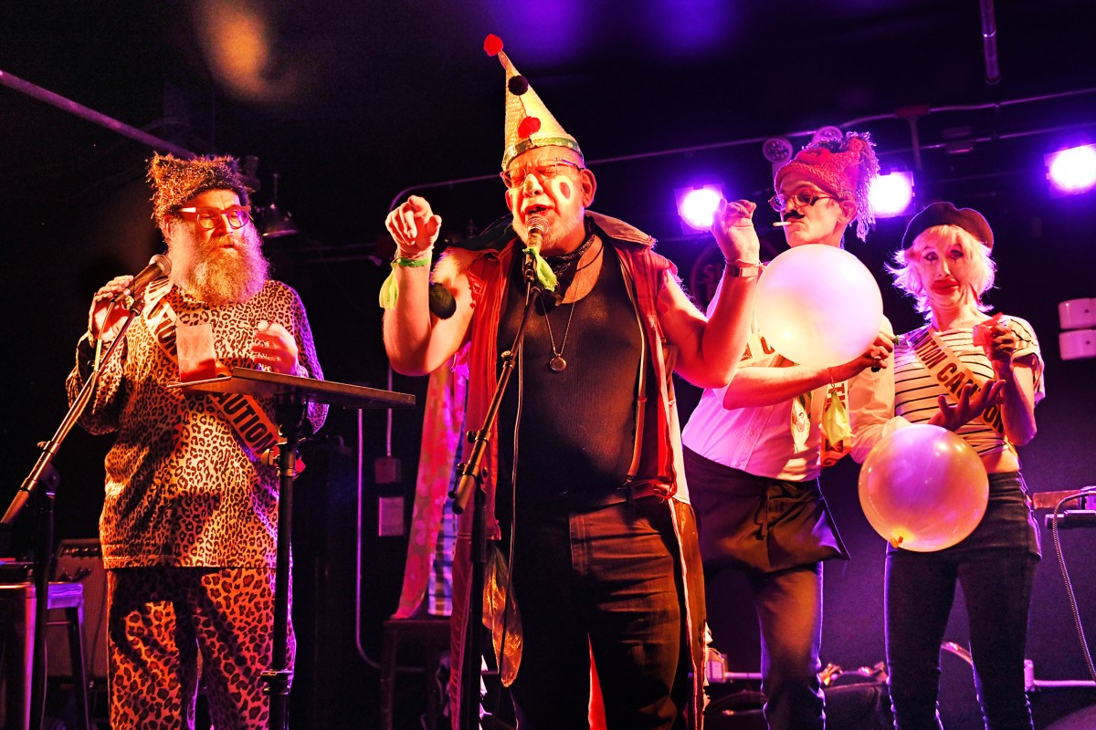 THe Karload of Klowns featuring L-R: Jorge Clar as Palimpsesto, Hapi Phace as Puddlez, Patrice Fortier as Poppers (usually played by Gail Thacker) and Nora Burns as E the Mime