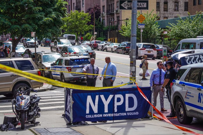 Police comb scene of deadly Bronx collision