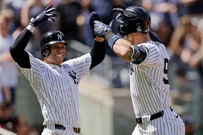 Yankees Aaron Judge celebrates home run