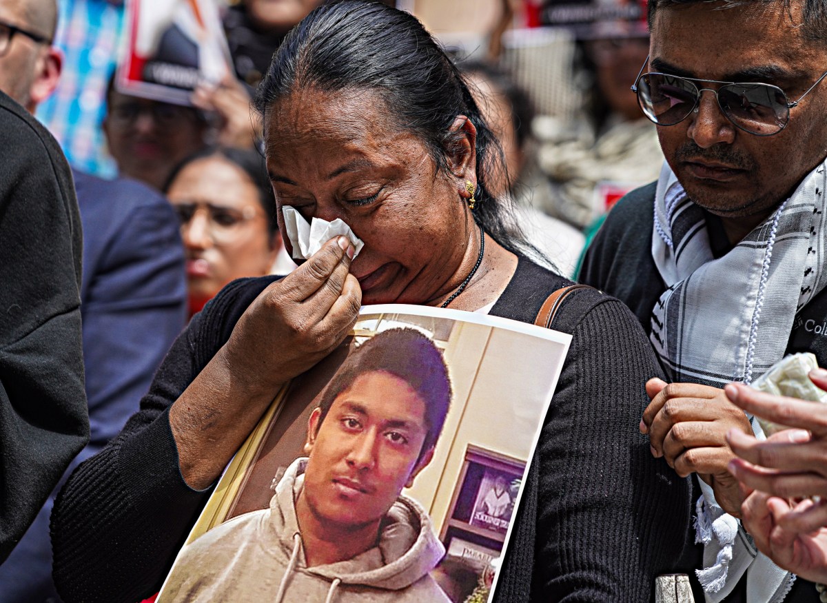 'Treated like criminals': Family of Queens teen Win Rozario demand justice weeks after cops shot him to death 9