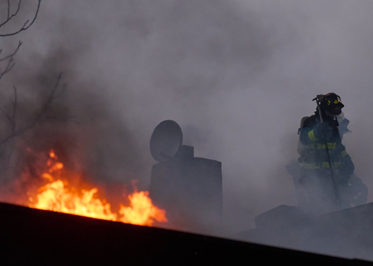 firefigters responded to a five alarm fire