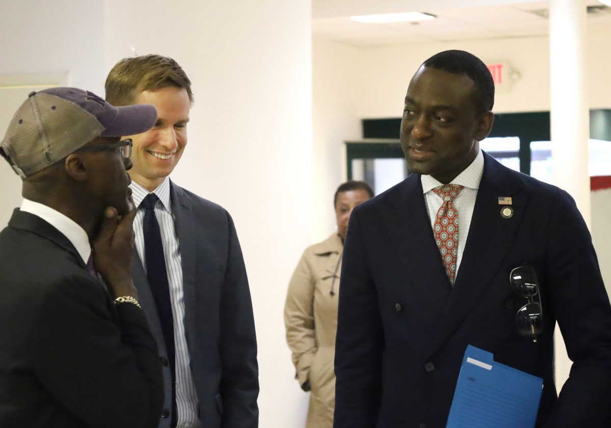 Why City Council members want to put a social worker in every NYPD precinct 3