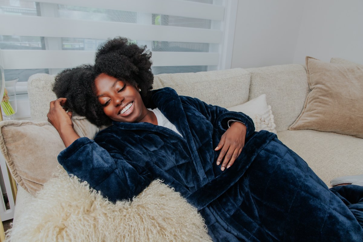 Thera brings the relief and benefits of weighted blankets with comfy robes and hoodies 2