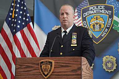 NYPD Chief of Patrol John Chell outlines Harlem car thief arrest