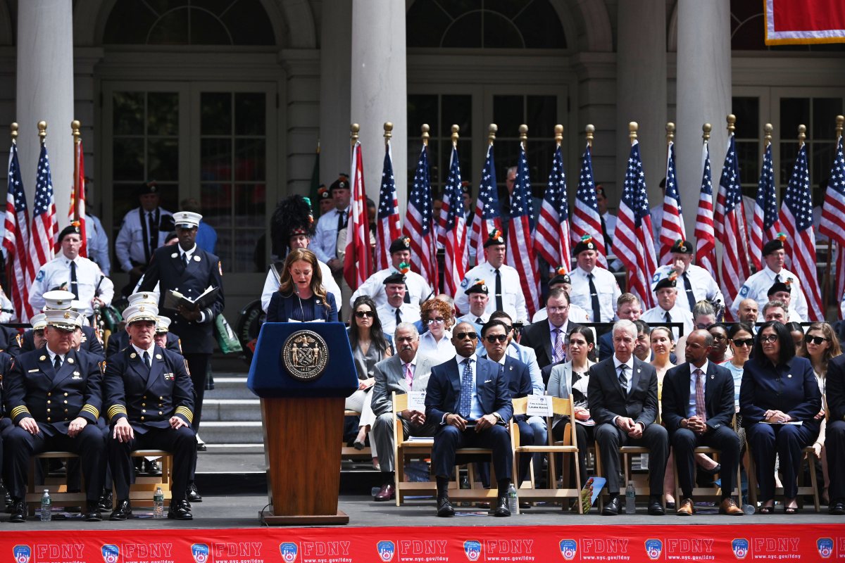 FDNY celebrates acts of bravery at annual medal day 25