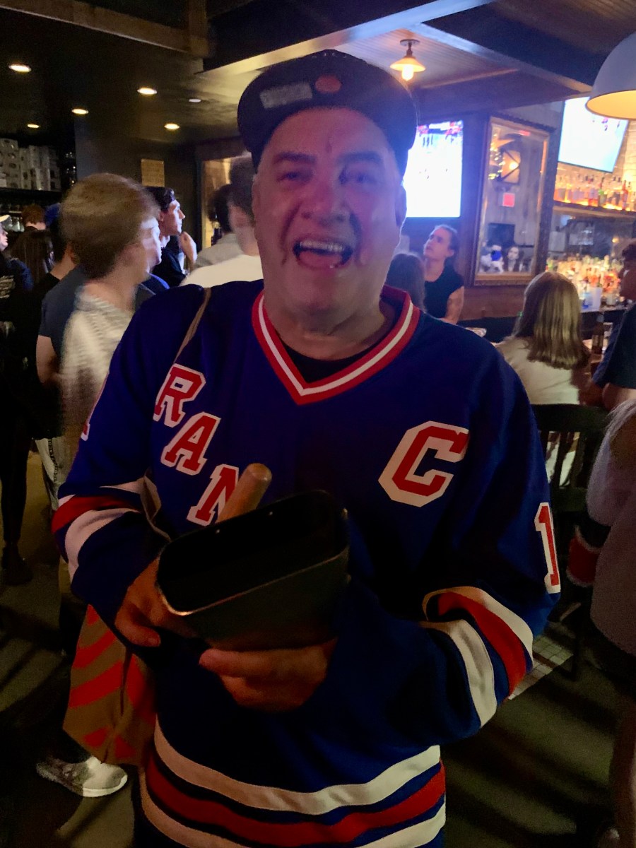 Rangers fans at Mustang Harry's react to the loss to the Florida Panthers 8