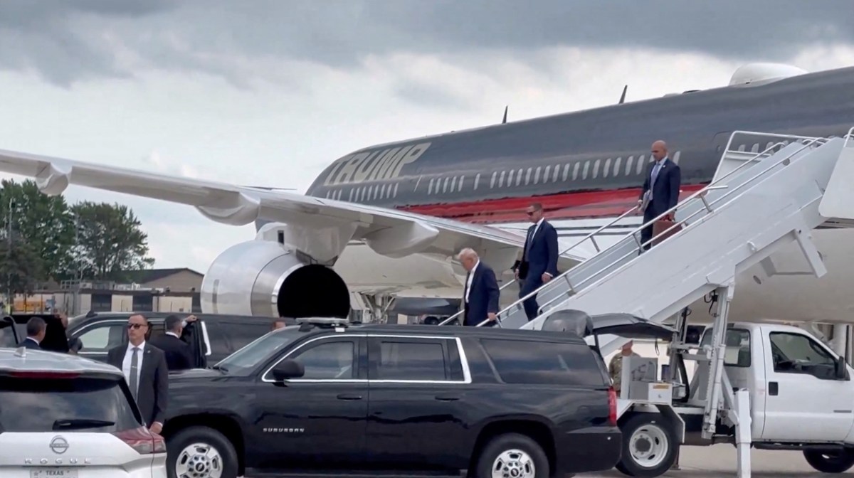 Trump assassination attempt: Shooter's motives remain unknown; Biden urges calm; Republicans convene in Milwaukee 5