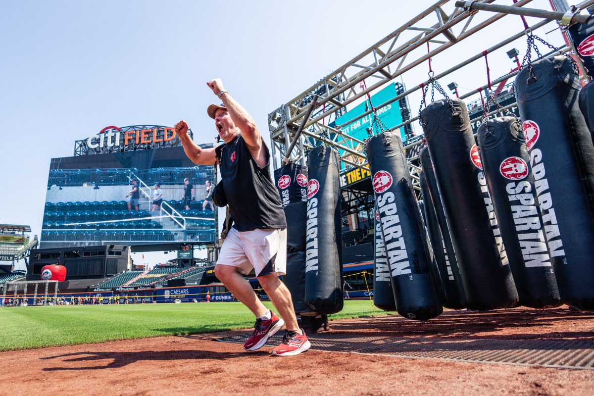 The 2024 Spartan Race at Citi Field: A test of strength and endurance 5