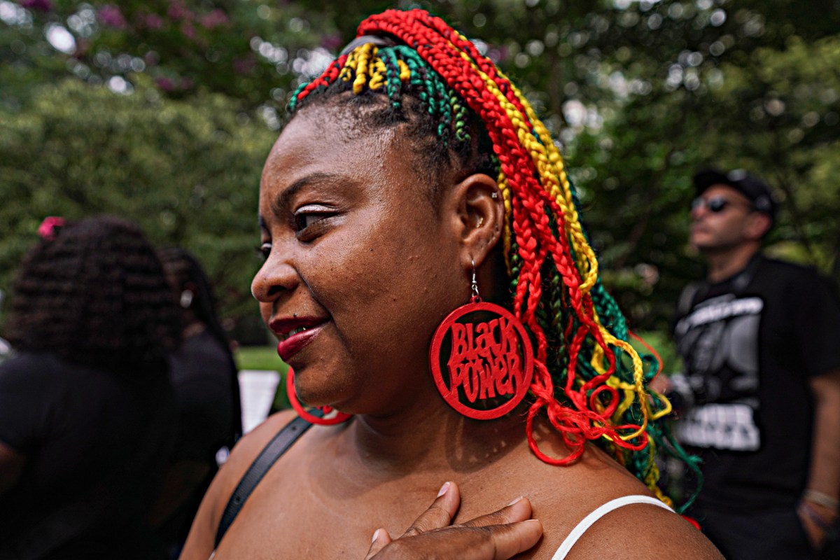 Greenwich Village vigil for Sonya Massey brings tearful rebuke of police brutality 17