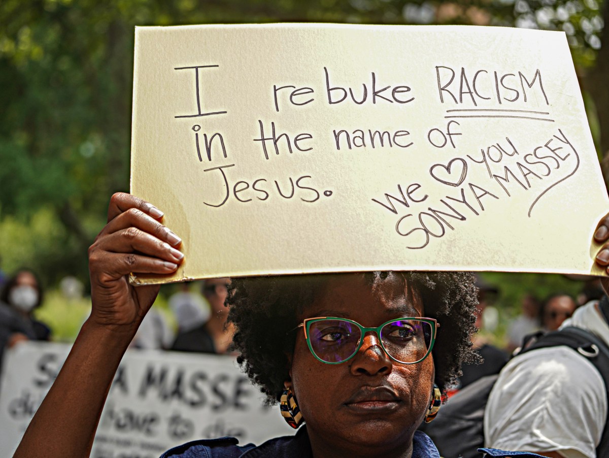 Greenwich Village vigil for Sonya Massey brings tearful rebuke of police brutality 19