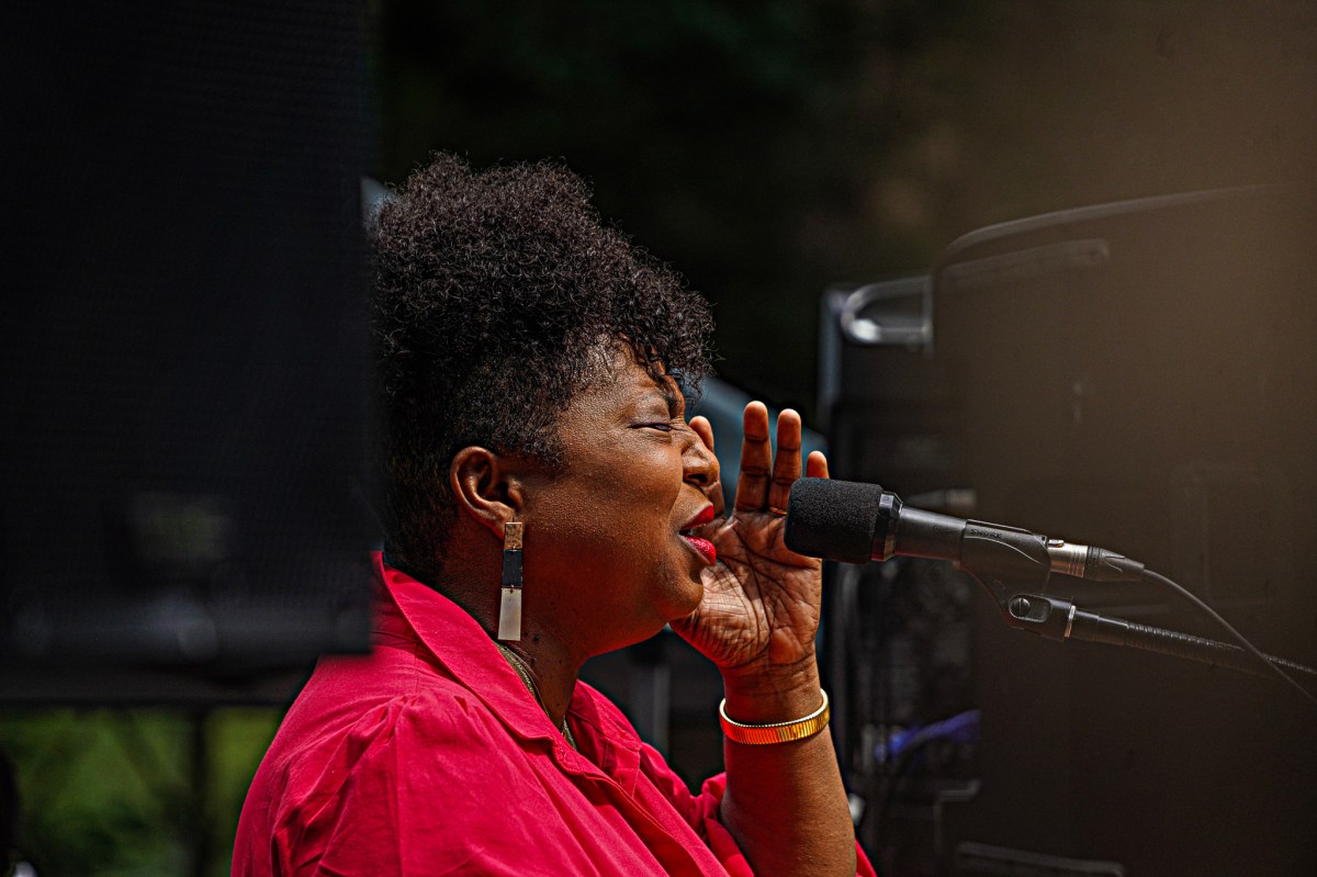Greenwich Village vigil for Sonya Massey brings tearful rebuke of police brutality 16