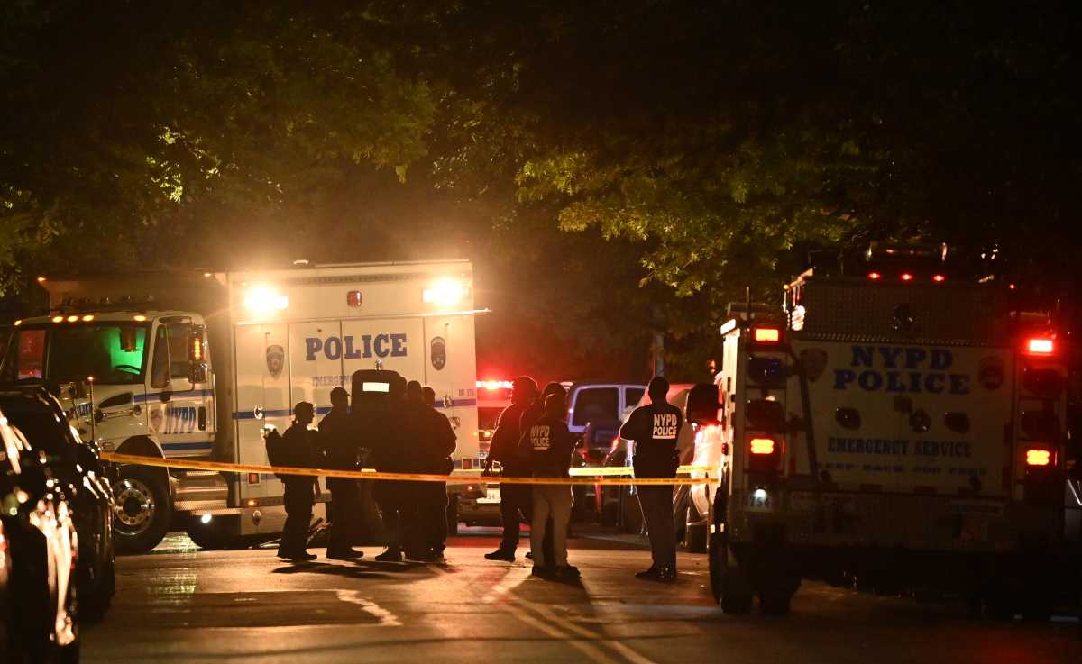 Police at Brooklyn shooting standoff scene
