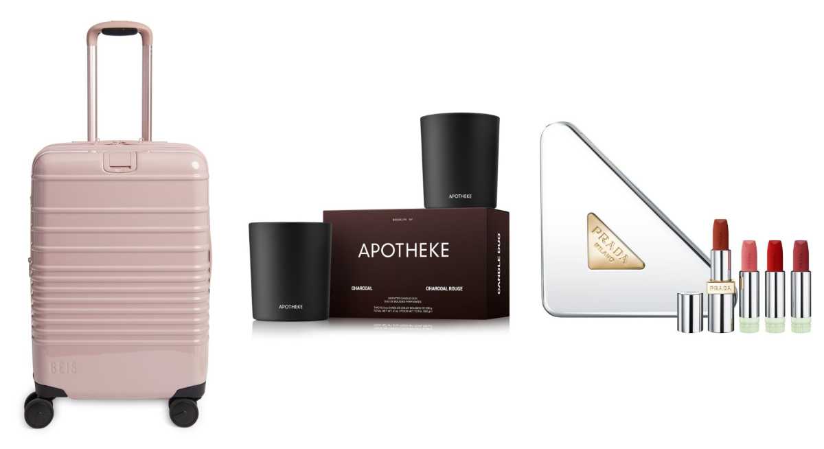 A bag and cosmetics