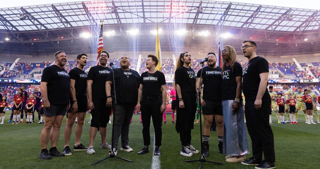 Finding community and embracing oneself through song, sans instruments: Meet Tonewall, a queer a cappella group 7