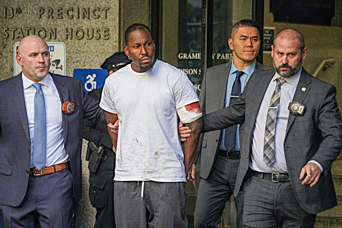 NJ man pleads guilty to near-fatal pizzeria beatdown over dog dispute in Manhattan