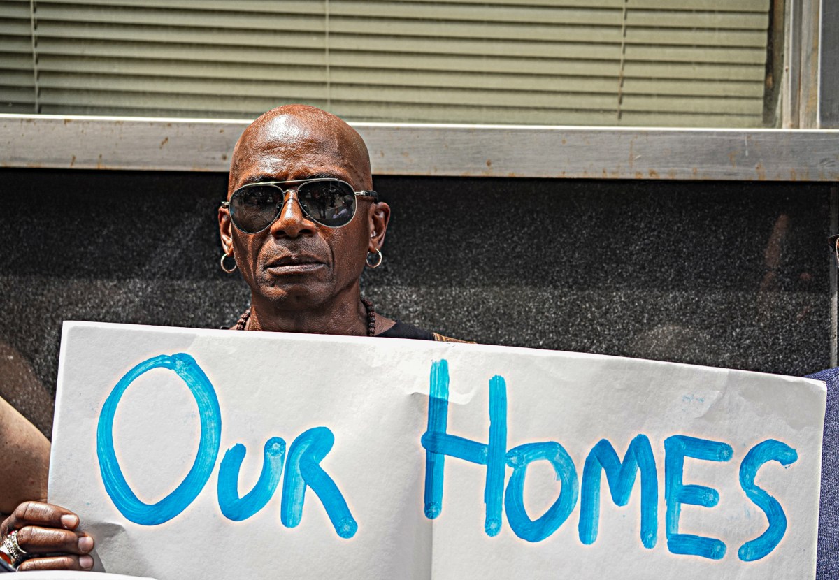 'Unlivable conditions': Washington Heights tenants demand justice against NYC's 'worst landlord' over squalid state of apartments 2