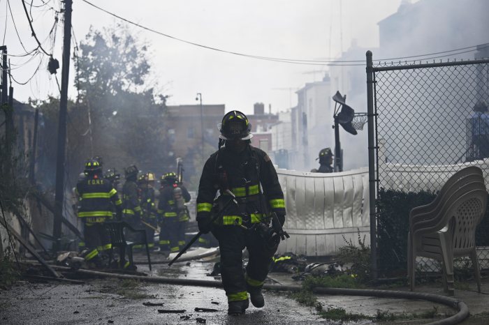 Queens Village blaze: FDNY battles five-alarm inferno amid scorching temperatures 2