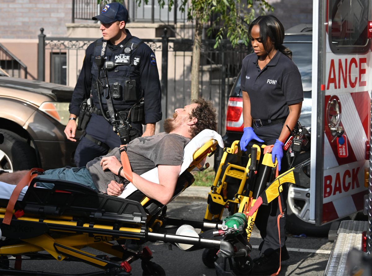 Man in Brooklyn bites and beats cops during response to 911 mental health call: NYPD 3