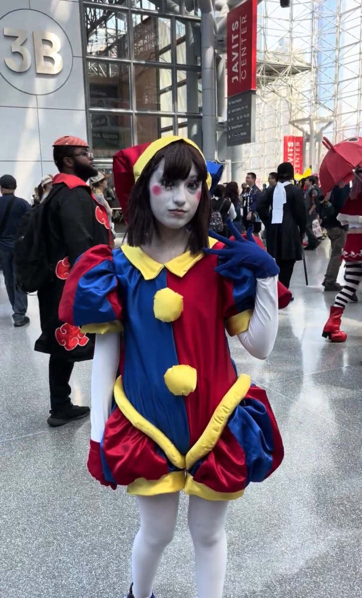 Anime NYC 2024: Cosplay, culture and creativity collide 4 A cosplayer at Anime NYC.