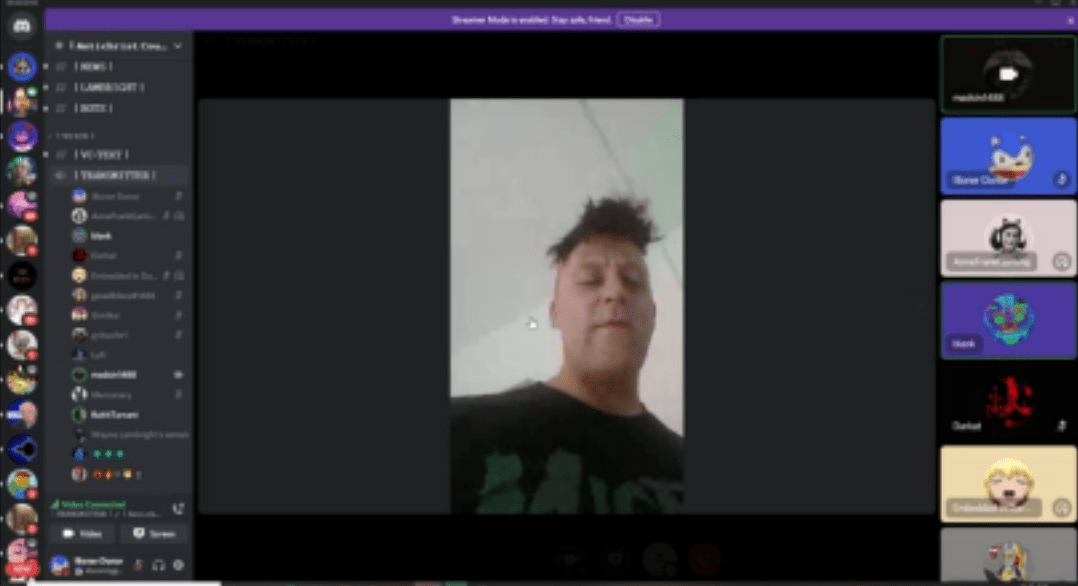 livestream screen