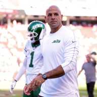 Ex-Jets head coach Robert Saleh a finalist for Titans job 9 Jets head coach Robert Saleh walks on the field