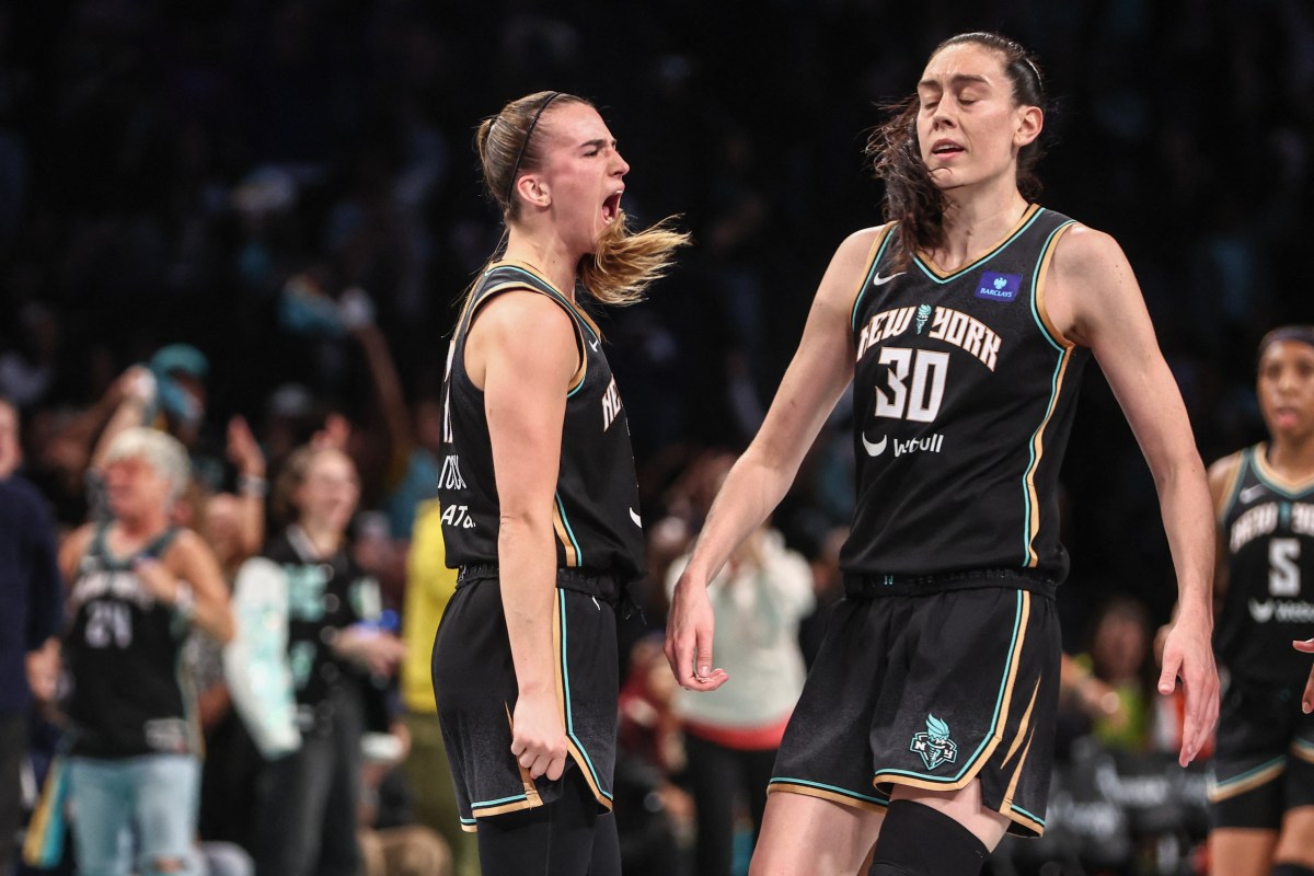 Sabrina Ionescu Breanna Stewart New York Liberty