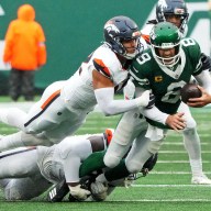 Jets Aaron Rodgers sacked Broncos