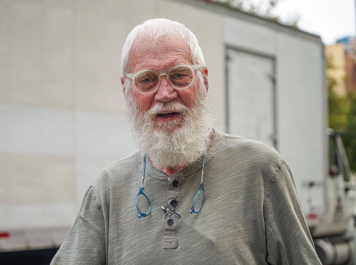 Jury Duty with David Letterman: Late-night legend does civic service with smiles in Lower Manhattan 3