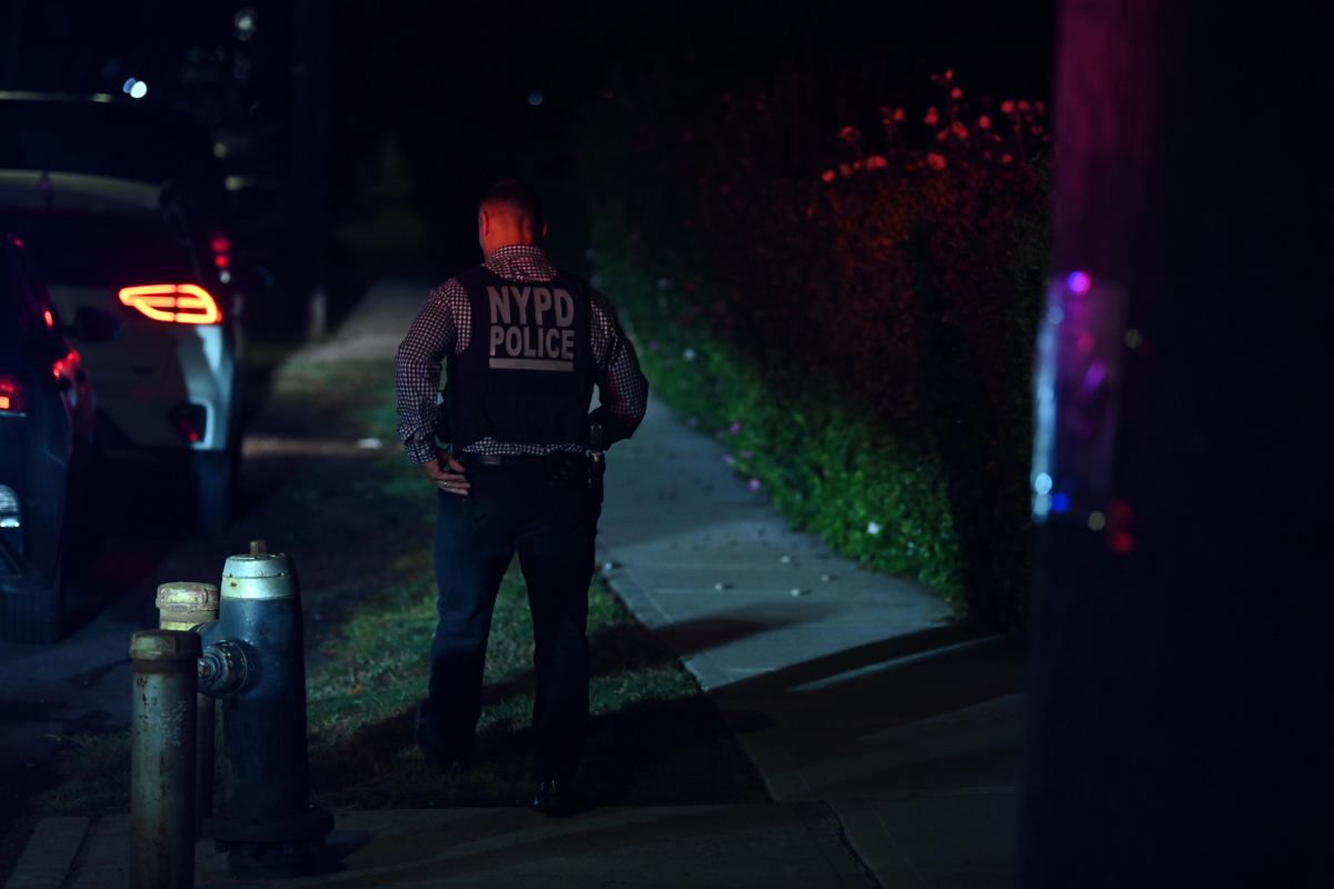 Laurelton triple shooting One victim dies as cops continue search for