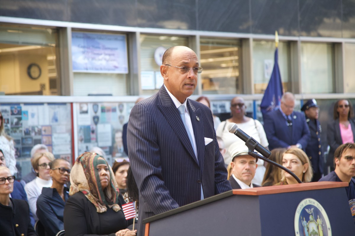 NYS courts honor court officers who died in 9/11 rescue effort 23 years ago 2