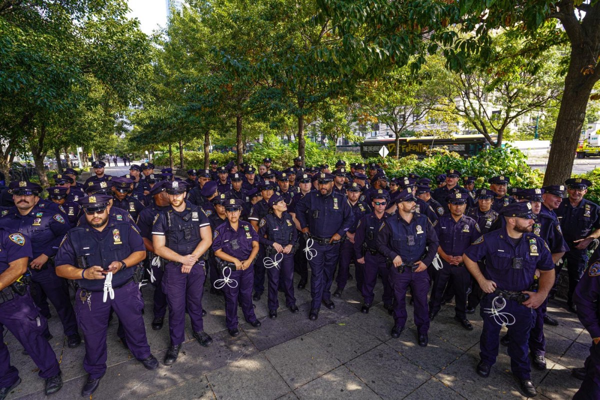Oct. 7 anniversary: NYPD on high alert as they rally officers on day of remembrance, and protests 3