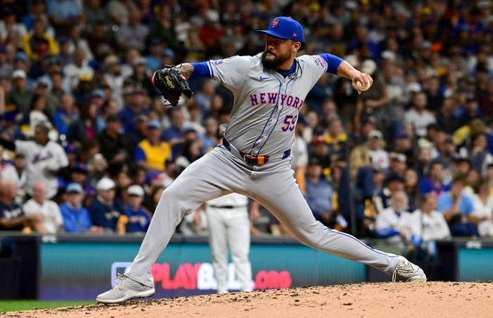 Mets galvanized by long-awaited return to Citi Field for Game 3 of NLDS: 'It's going to be crazy' 2 Sean Manaea NL Wild Card Series Mets brewers