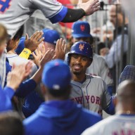 Francisco Lindor Mets celebrate NLDS Game 1