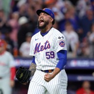 Sean Manaea yells Mets Phillies Game 3 NLDS