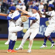 Mets celebrate winning NLDS Lindor Alonso Acuna