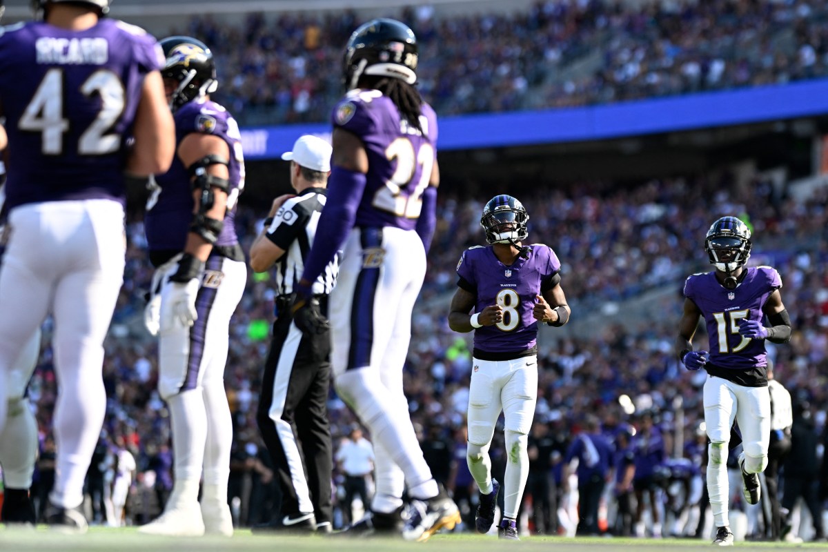 Ravens vs. Buccaneers Week 7 Monday Night preview Lamar Jackson looks to continue nearperfect