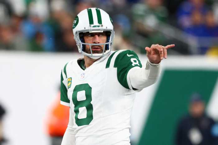 Jets look to end 3-game skid in Pittsburgh vs. Steelers 1 Aaron Rodgers Jets Bills