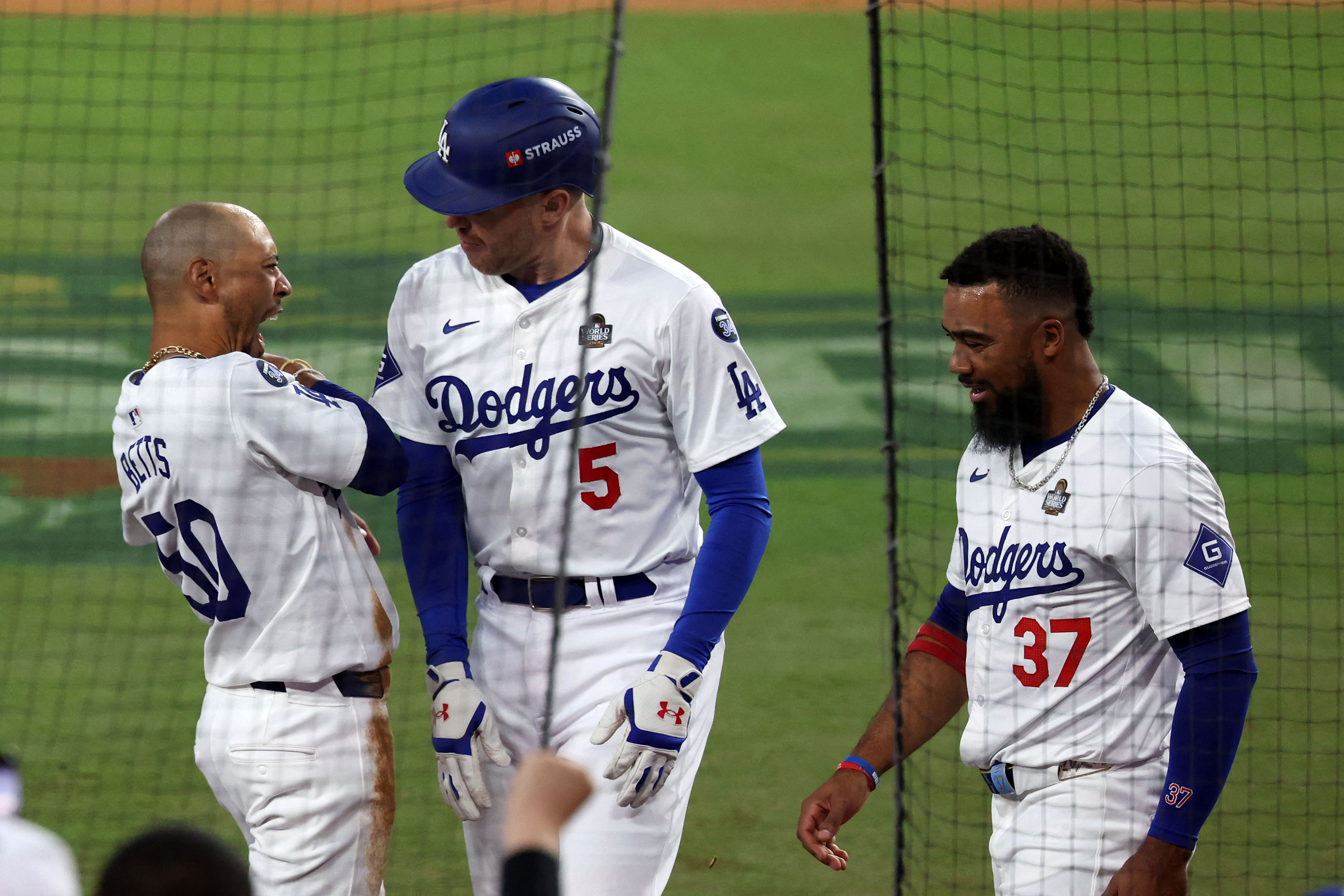 Game 2 of World Series Dodgers and Yankees Continue Battle