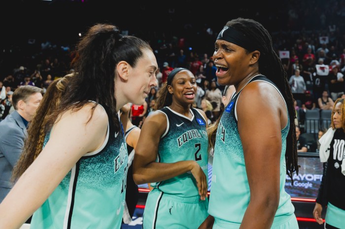 Liberty's Breanna Stewart exacts revenge on Aces after Becky Hammon's comments last year: 'I have receipts' 2 Breanna Stewart Jonquel Jones LIberty Aces WNBA semis
